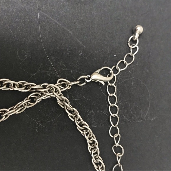 Fine Jewelry Sterling Silver .925 Flur-de-lis Pendant / CHAIN IS INCLUDED - Picture 3 of 7